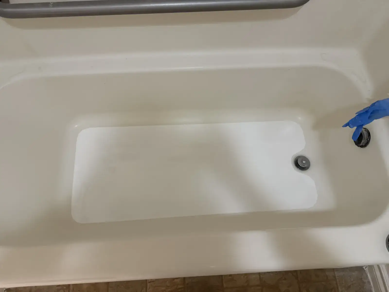 Bathtub Resurfacing by Grit Co in Central Washington